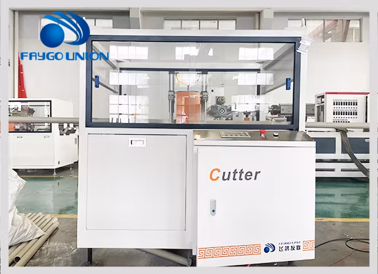 Kundenspezifische Maschine zur Herstellung laminierter HDPE-Kunststoffrohre mit 16 bis 250 mm Durchmesser